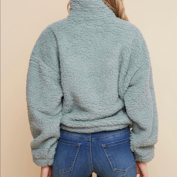 Teddy zip Sweater - Picture 2 of 3